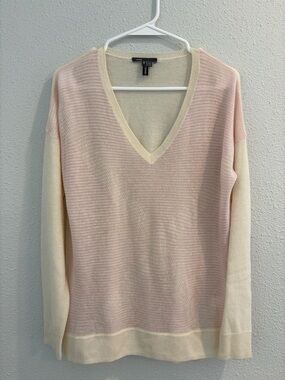 Vince Cashmere Sweater V-Neck Pink and Cream (size M) - 100% Cashmere